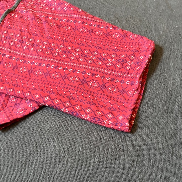 Eddie Bauer Two-Tone Infinity Scarf - Picture 3 of 9